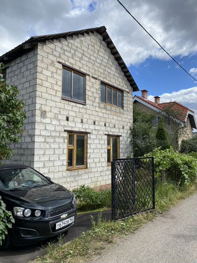 Дом 92,4 м² на участке 5 сот.