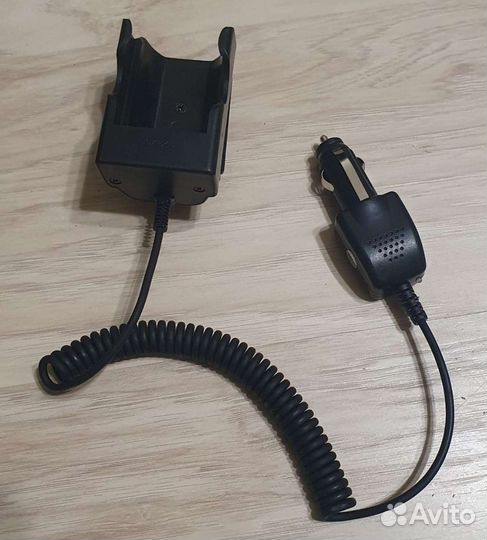 Автомобильные зарядные устройства