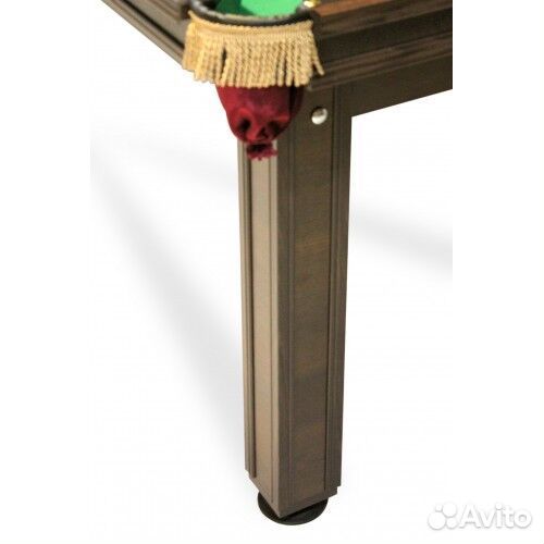 Бильярдный стол