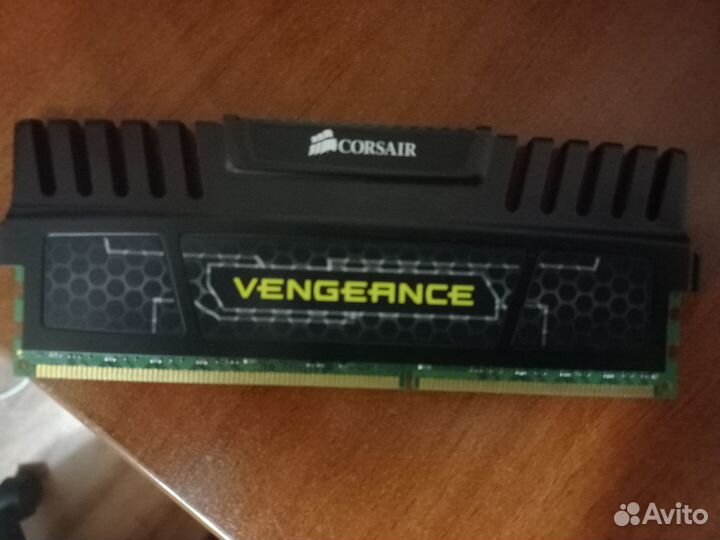 Оперативная память Vengeance ddr3 2x4 гб