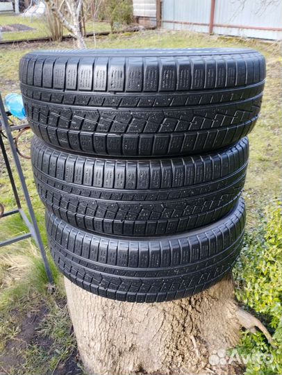 Yokohama W.Drive 225/60 R17 99H