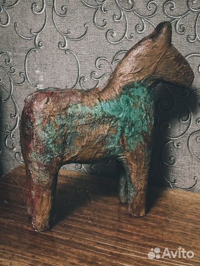 Интерьерная лошадь