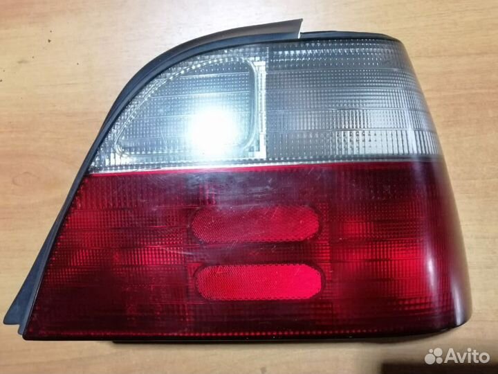 Фонарь задний правый Daewoo Nexia 100 дорестайлинг