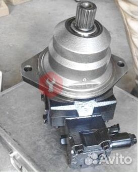 Гидромотор хода R480LC-9S xkah-01558