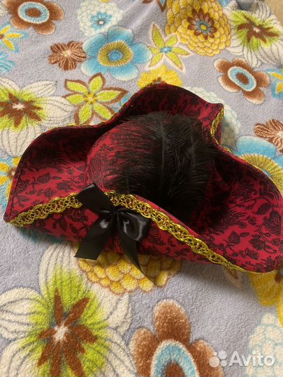 Шляпа треуголка винтажная карнавальная