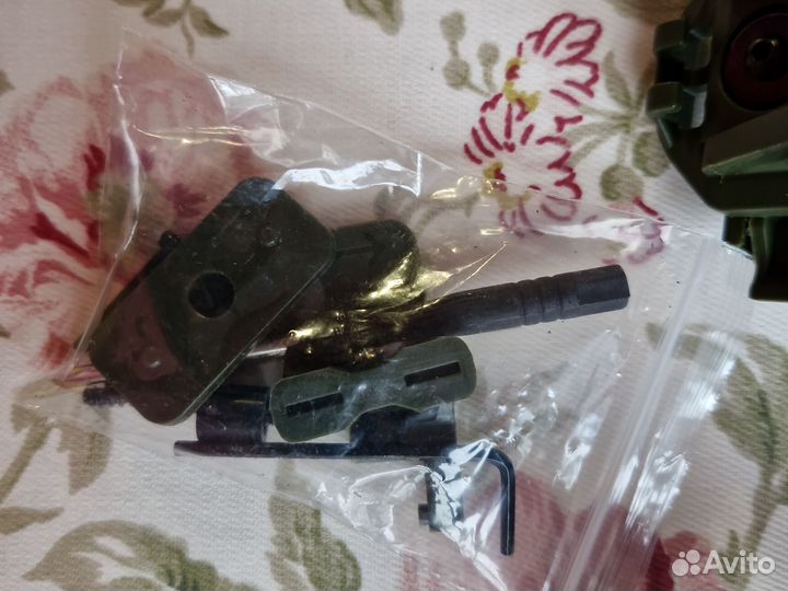 Крепления к шлему