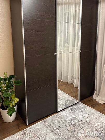 Шкаф купе с зеркалом венге трехстворный, hoff