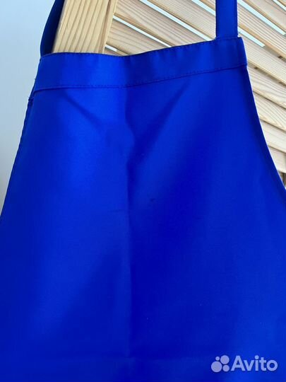 Фартук для мастера маникюра