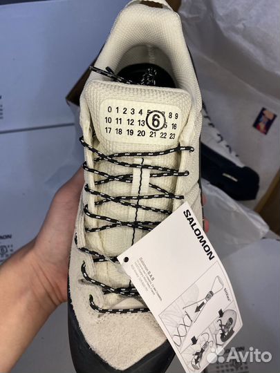 Кроссовки Salomon x MM6 белые в наличии