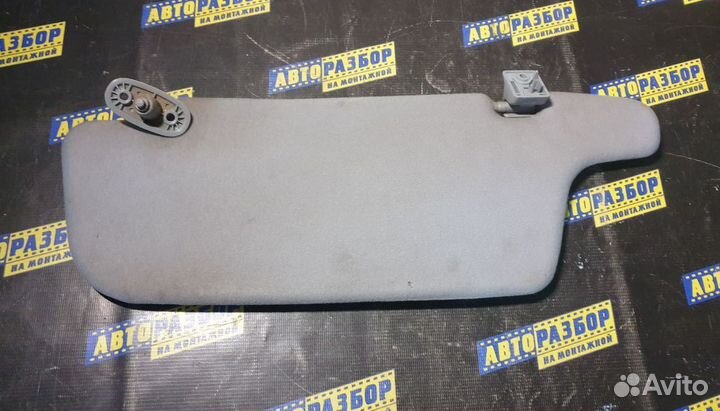 Солнцезащитный козырек правый Хундай Акцент