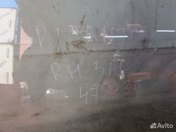 Стекло двери задней правой Picanto 2004-2011 (8342