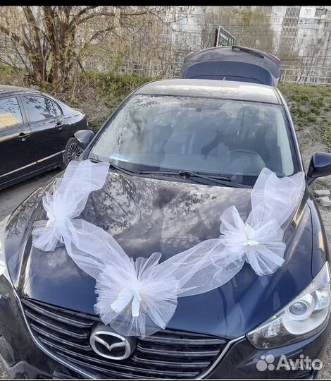 Свадебные украшения на машину