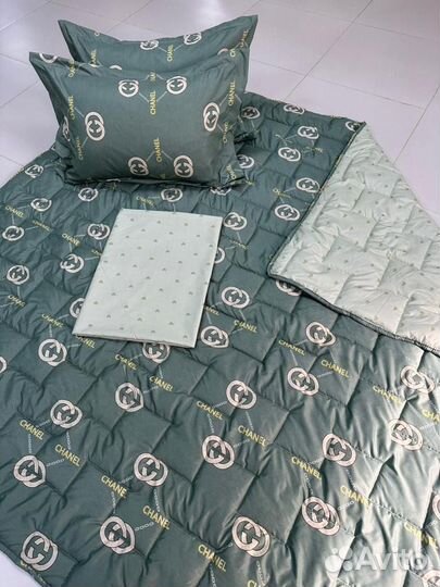 Постельное бельё с одеялом (евро)