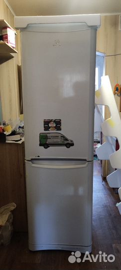 Холодильник бу
