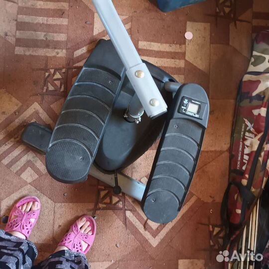 Тренажер для ног