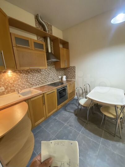 1-к. квартира, 50 м², 4/8 эт.