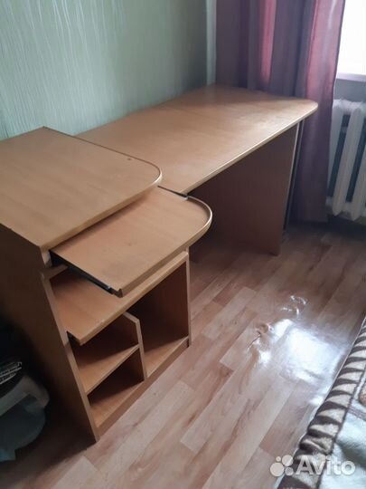 Компьютерный стол