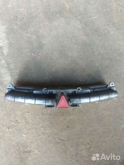 A2208217058 Mercedes Benz W220 блок кнопок