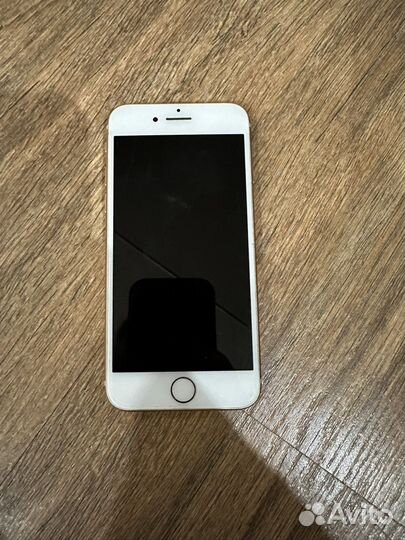 Телефон iPhone 8 64 gb