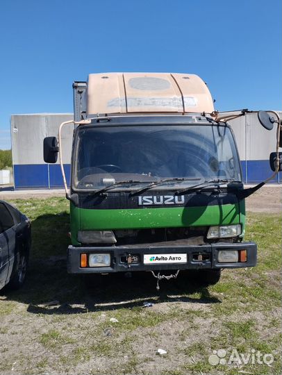 Isuzu Forward (F-Series), 1998