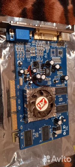 Видеокарта Ati 9000 pro 64m