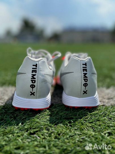 Сороконожки Nike tiempo legend 7