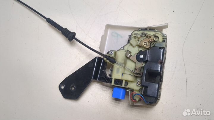 Замок двери правый передний Volkswagen Transporter 5, 2006