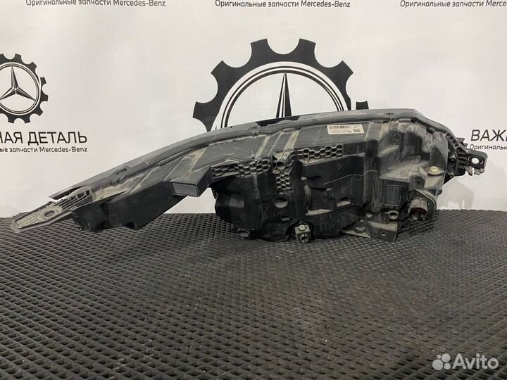 Фара левая Land Rover Range Rover Velar