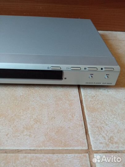 DVD плеер Sony DVP-NS32