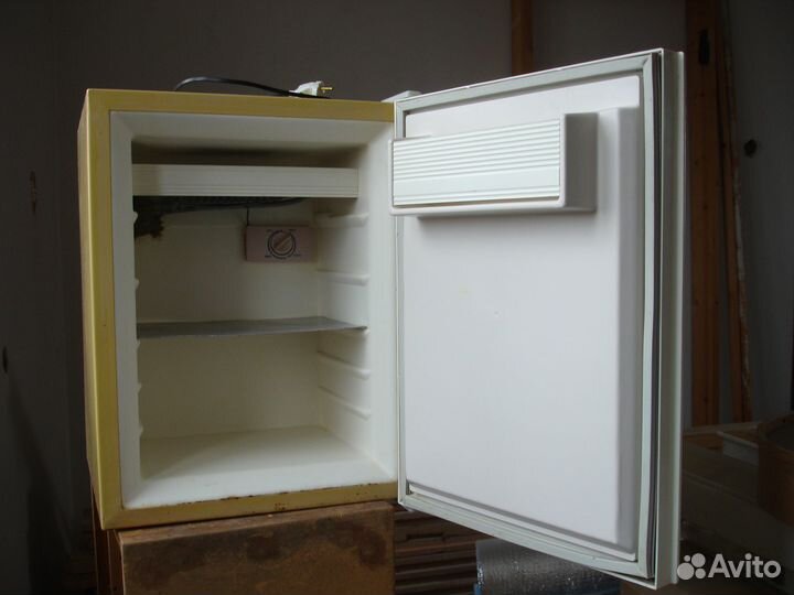 Минихолодильник