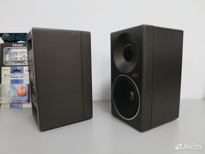 Колонки Technics SB-F2