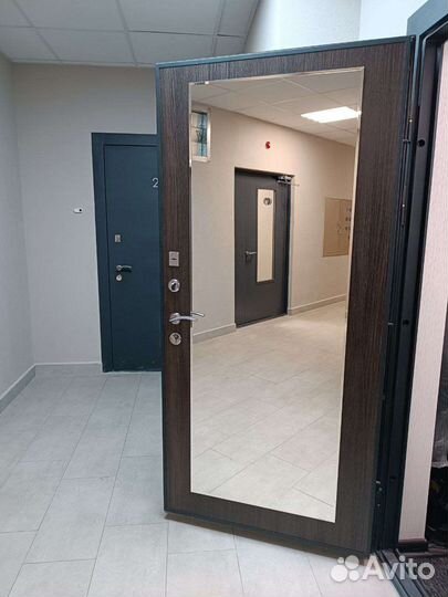 Зеркало на входную дверь