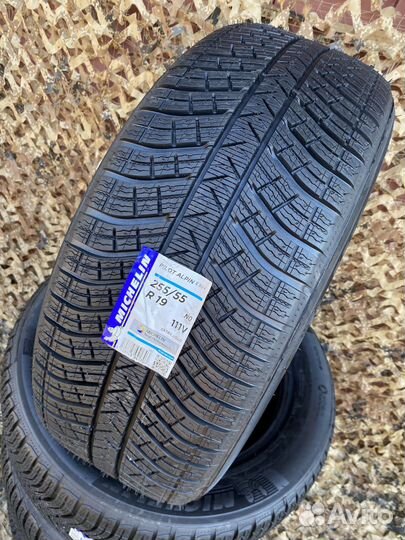 Michelin Pilot Alpin 5 SUV 255/55 R19 111V