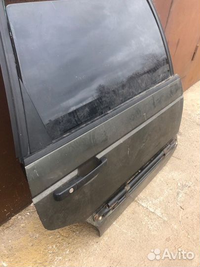 Дверь задняя Volkswagen Passat (B3) универсал