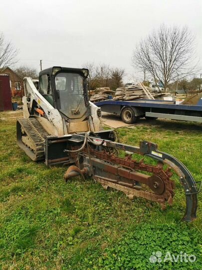 Услуги Экскаватор-погрузчик