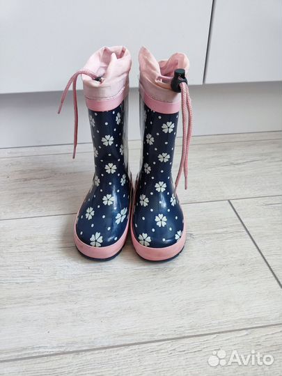 Резиновые сапоги