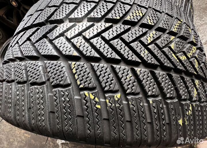 Bridgestone Blizzak LM-005 265/40 R21