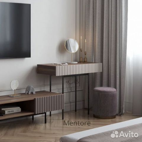 Консоль Batista (лдсп, Австрия)