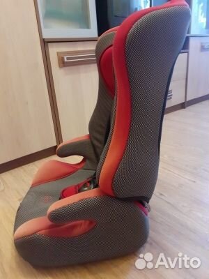 Детское кресло