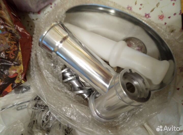 Мясорубка новая электрическая