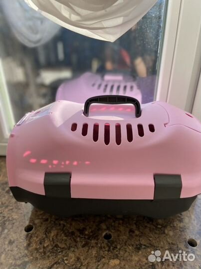 Переноска для кошки или маленькой собаки