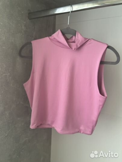Розовый топ новый
