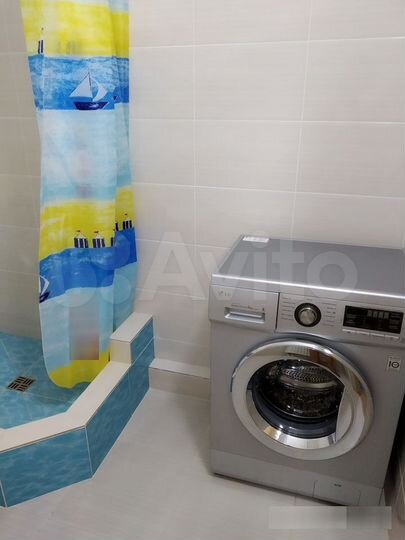 2-к. квартира, 40 м², 1/12 эт.