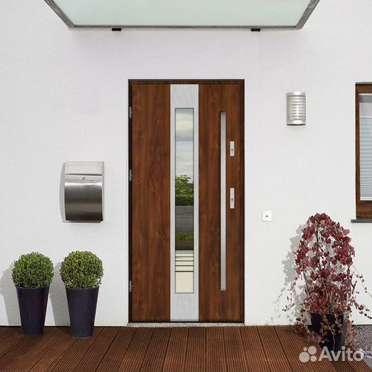 Дверь уличная входная с терморазрывом Польша D1037