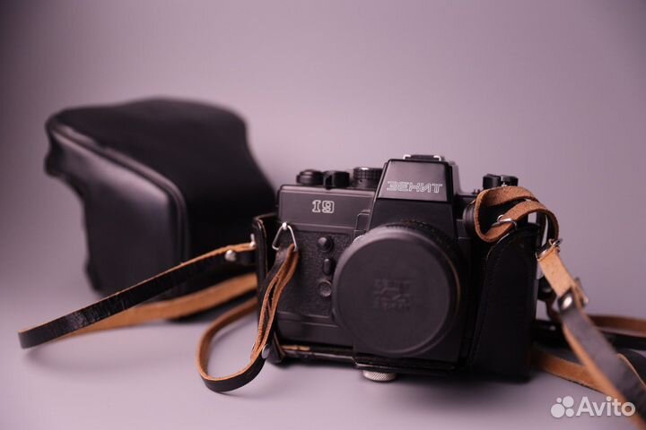 Плёночный фотоаппарат Зенит 19, Зенитар-М 1,7/50