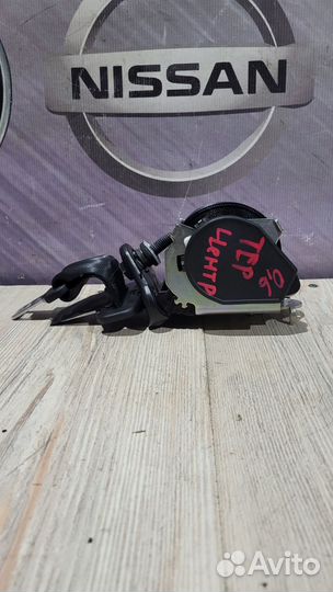 Ремень безопасности задний Nissan terrano D10