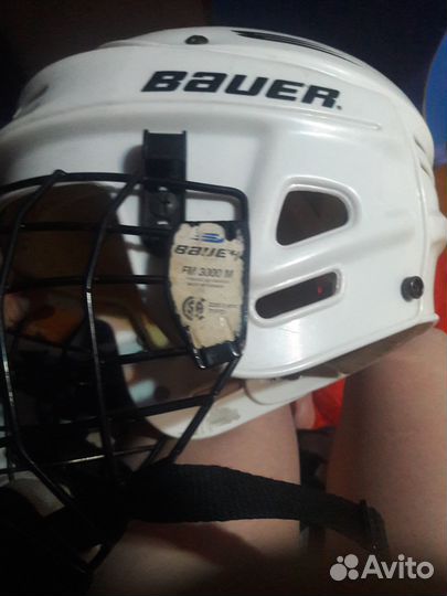 Шлем bauer