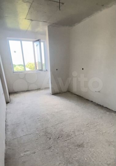 3-к. квартира, 91 м², 2/4 эт.