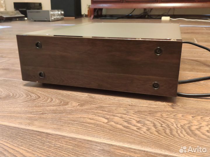 Sony CDP-x555es проигрыватель CD