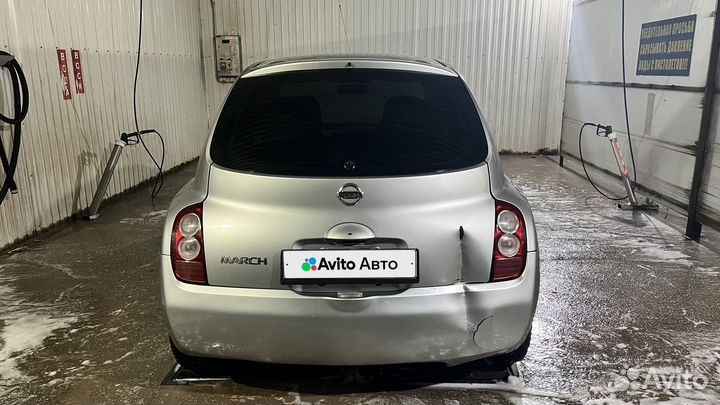 Nissan March 1.2 AT, 2003, 210 000 км